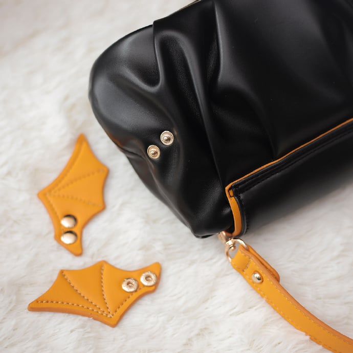 Halloween Orange Pumpkin Bat Wings Tote Bag mySite