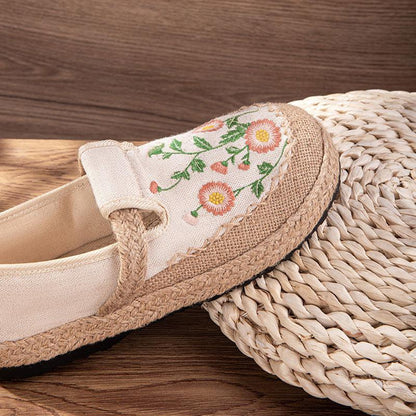 Vintage Embroidery Floral Canvas Flats Shoes Modakawa