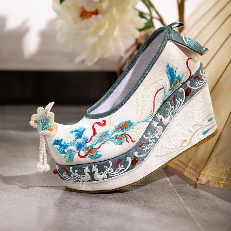 Flower Embroidery Butterfly Pearl Decor Wedge Shoes modakawa