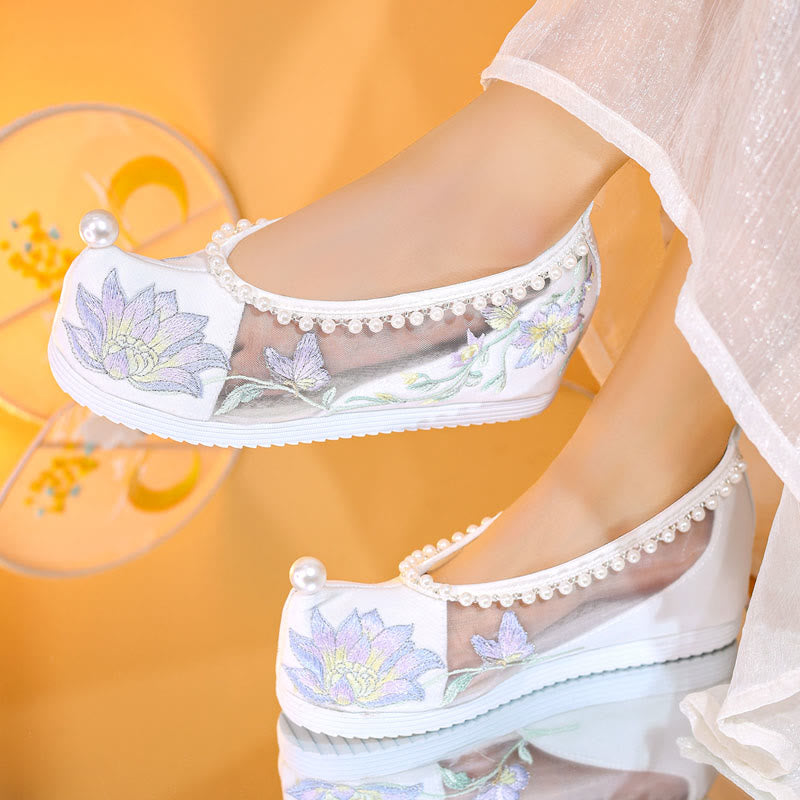 White Floral Embroidery Pearl Decor Mesh Shoes modakawa