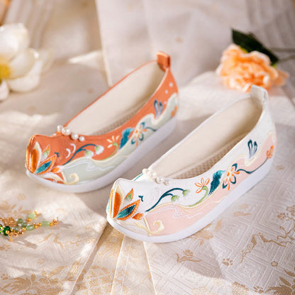 Sweet Retro Pearl Decor Floral Embroidery Shoes modakawa