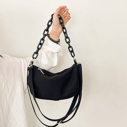 Fashion Black Acrylic Chain Crossbody Bag modakawa