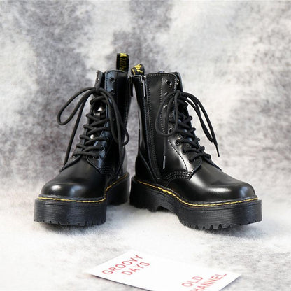 Black Leather Platform Lace Up Martin Boots Modakawa