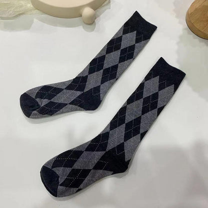 Kawaii Rhombus Pattern Print Socks Modakawa