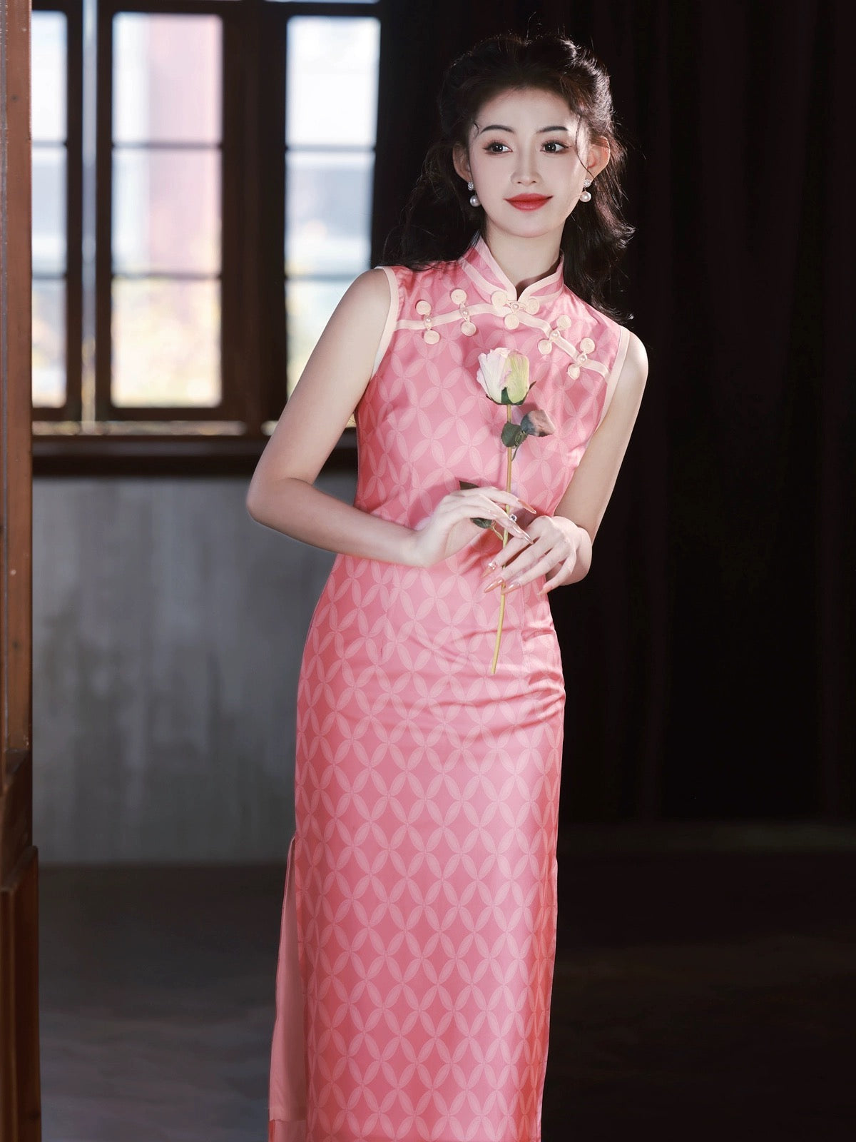 Pink Elegant Cheongsam Hanfu Story