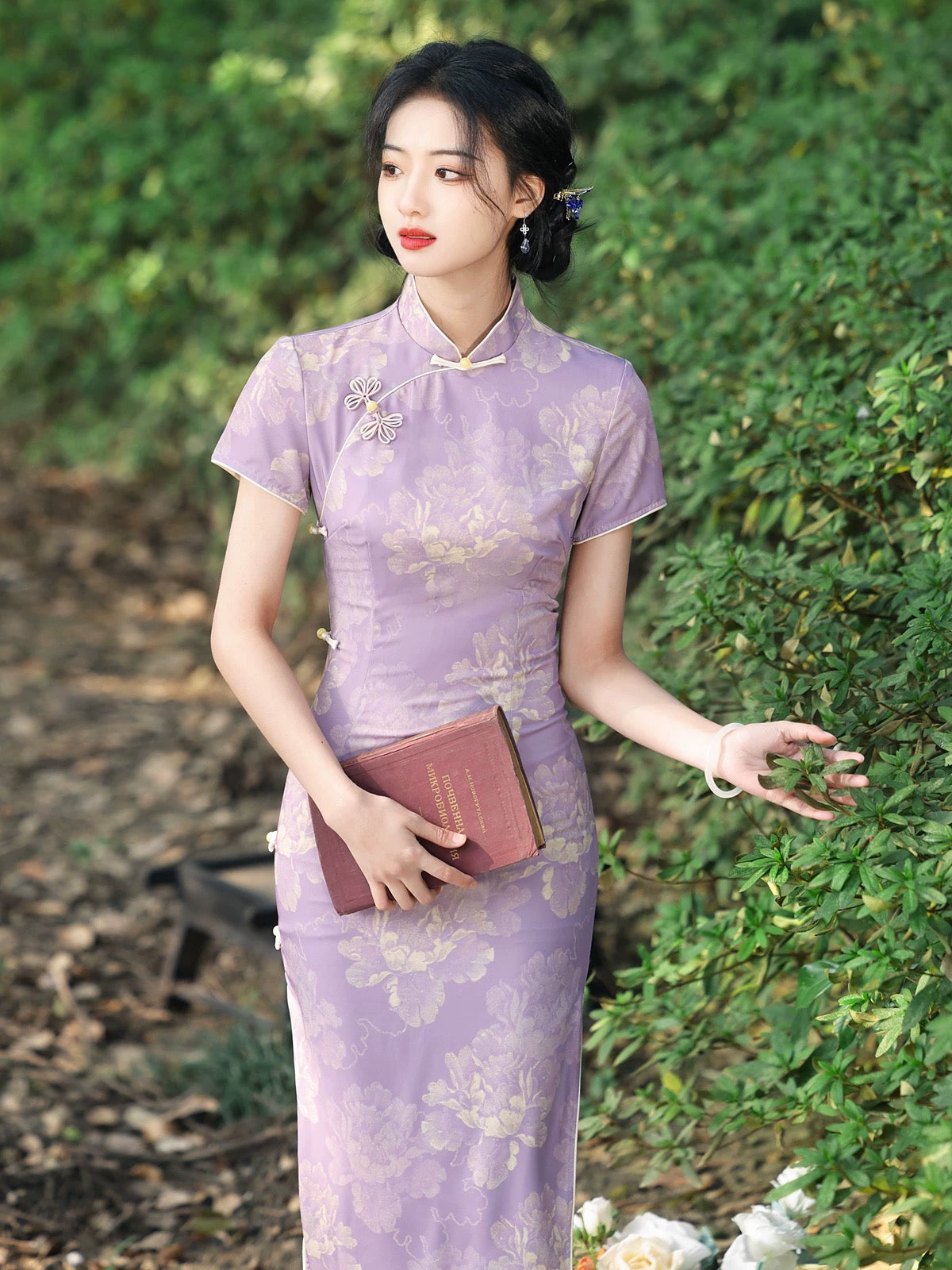 Purple Embodies Elegance Cheongsam Hanfu Story