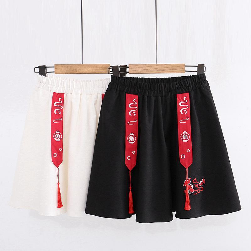 Fish Embroidery Tassels A-line Skirt Modakawa