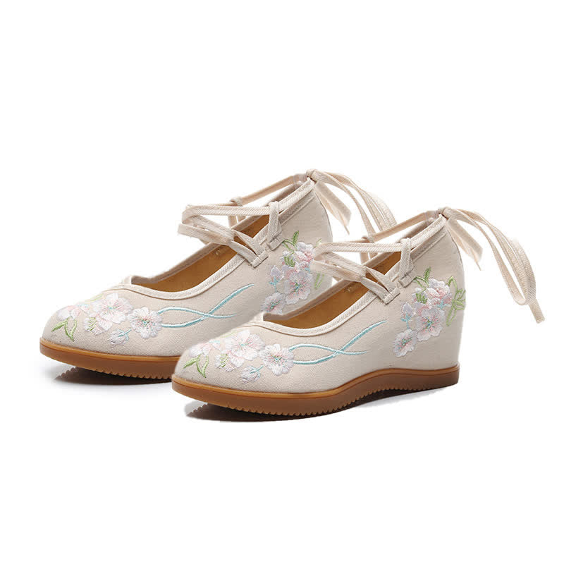 Vintage Blossom Embroidery Flats Shoes modakawa