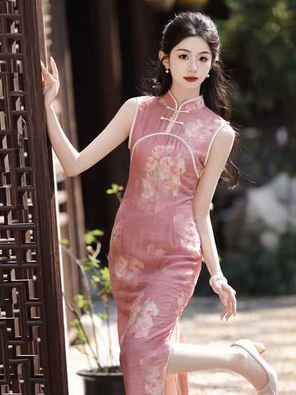 Pink Peony Elegant Cheongsam Hanfu Story