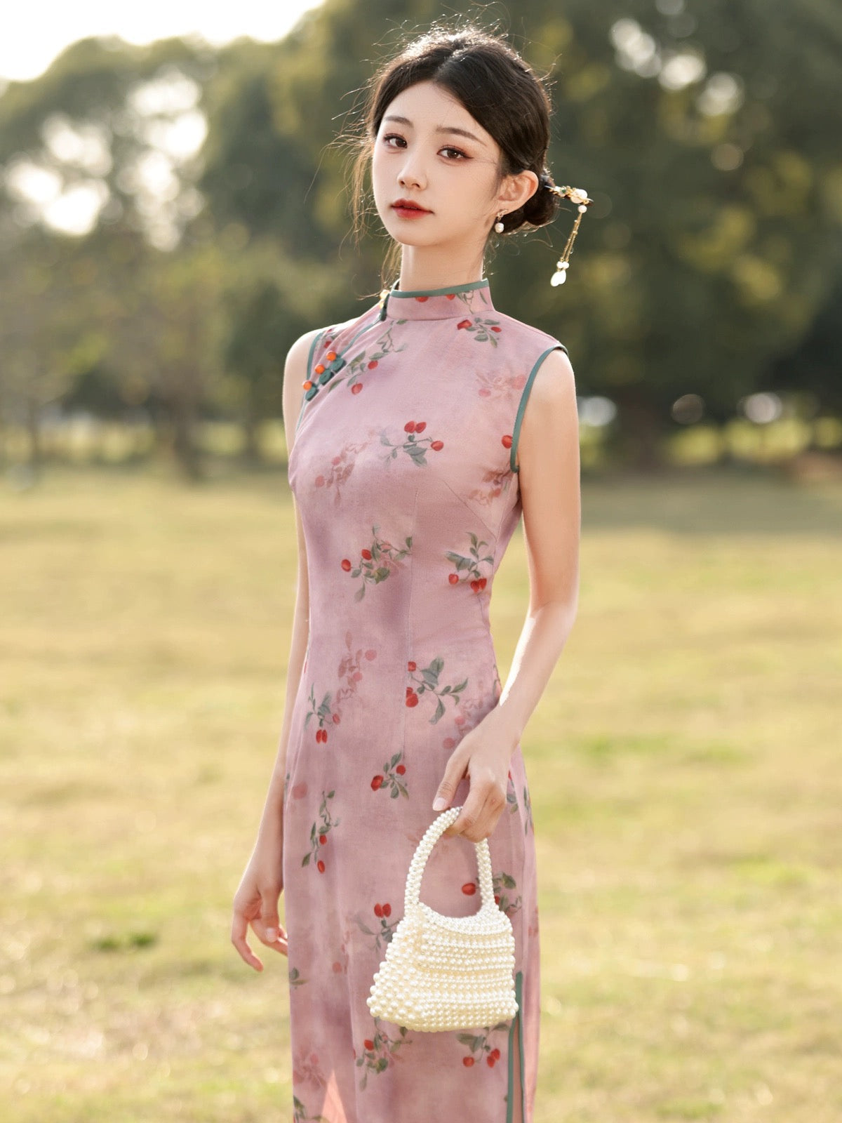 Cherry Blossom Sleeveless Long Cheongsam Hanfu Story