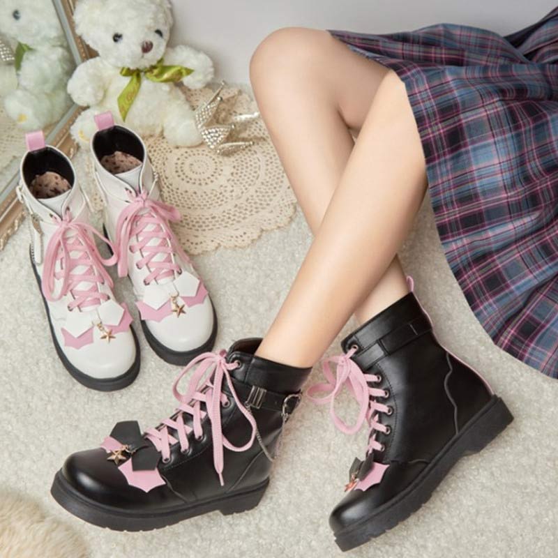 Pink Bow Knot Chain Lace-up Front Boots Modakawa