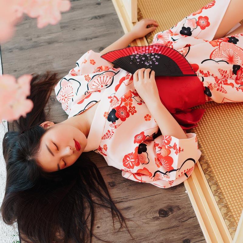 Cherry Blossoms Print Kimono Set Modakawa