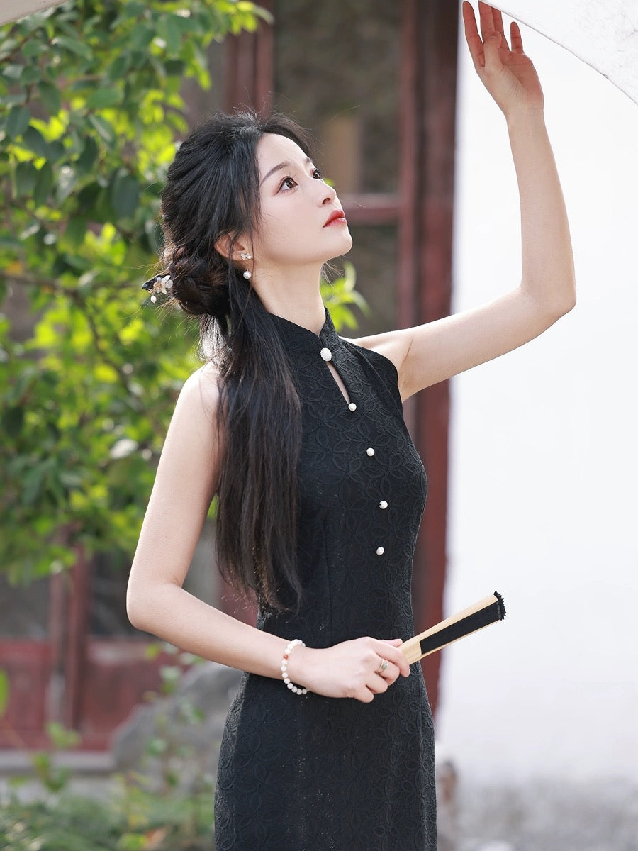 Black Elegant Sleeveless Long Cheongsam Hanfu Story