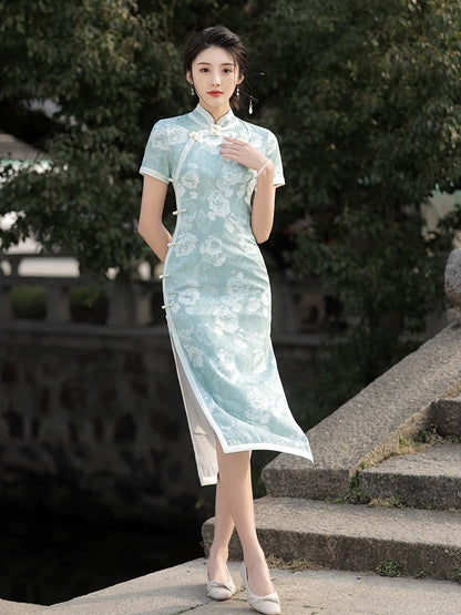 Light Green Floral Cheongsam Dress Hanfu Story