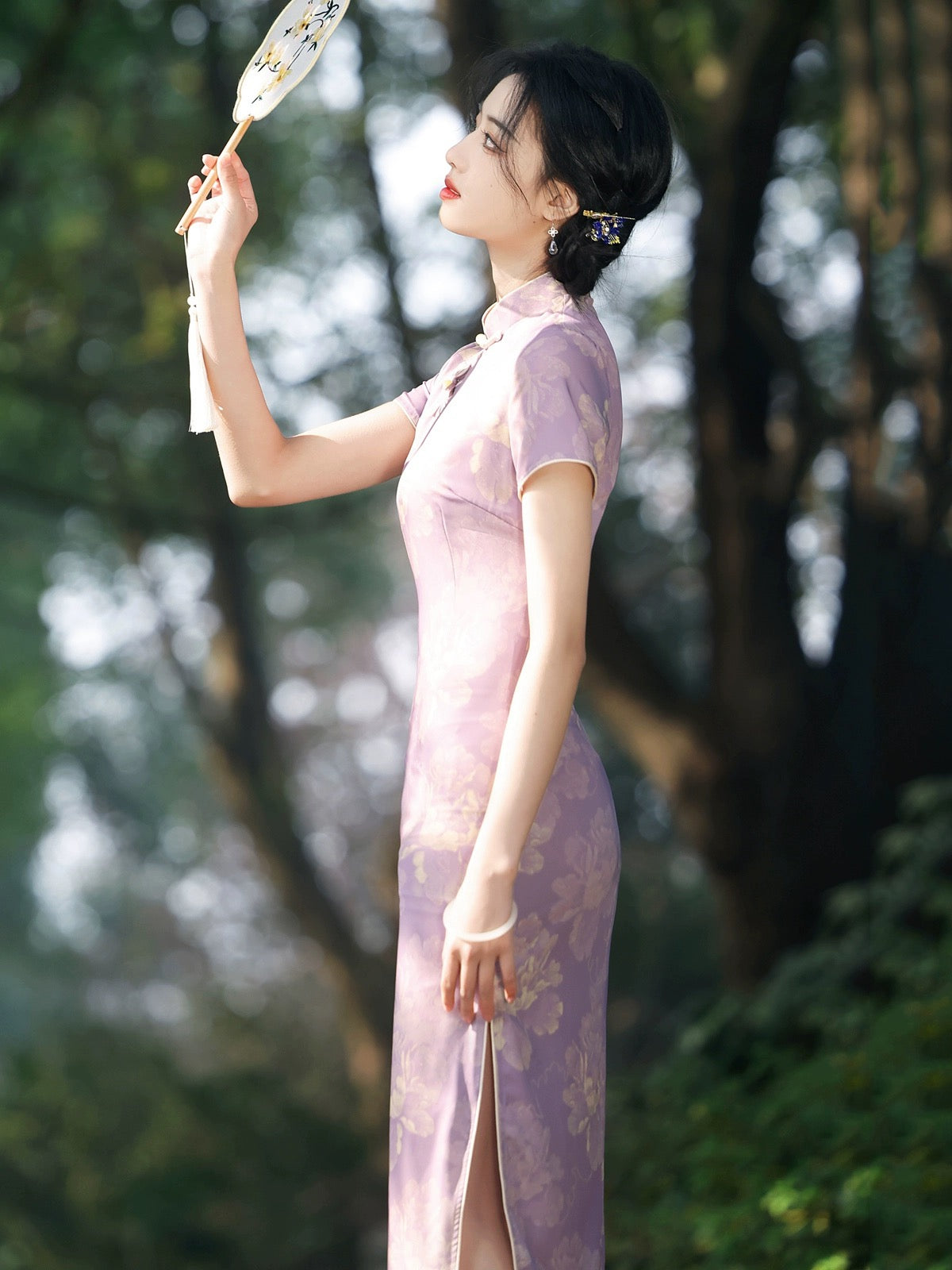 Purple Embodies Elegance Cheongsam Hanfu Story