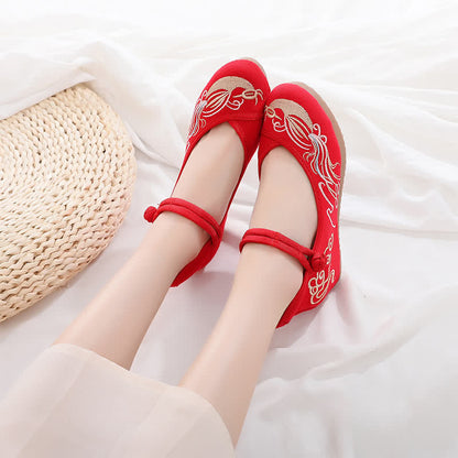 Elegant Cloud Embroidery Canvas Flats Shoes modakawa