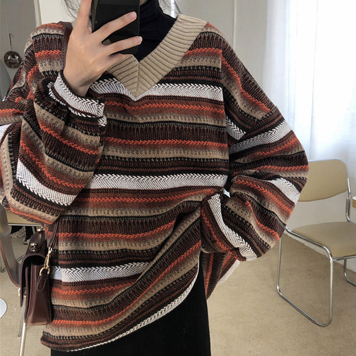 Vintage Striped V-Neck Sweater Boogzel Clothing