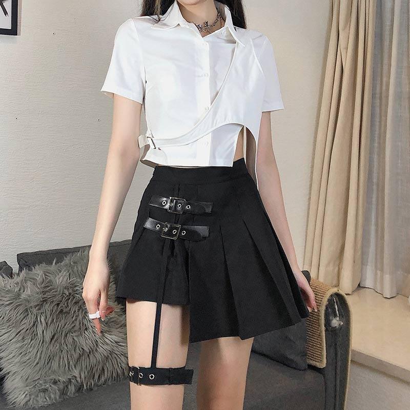 Y2K Buckle Leg Ring Mini Pleated Skirt Modakawa