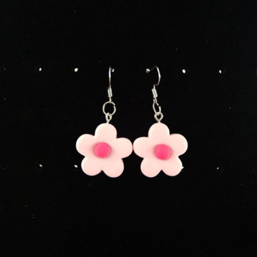 Sweet Flower Earrings Boogzel Clothing