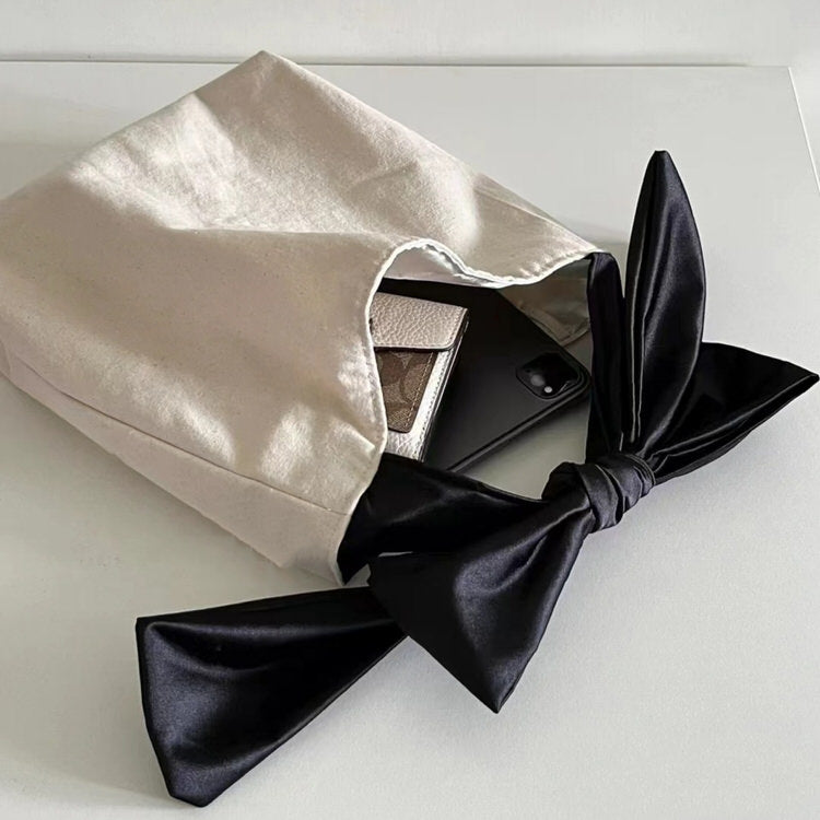 Elegant Bow-Tie Mini Bag SpreePicky