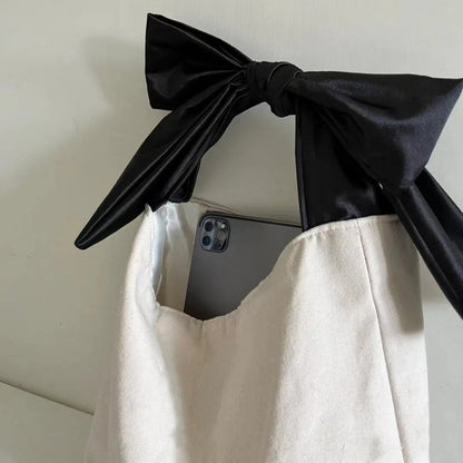 Elegant Bow-Tie Mini Bag SpreePicky