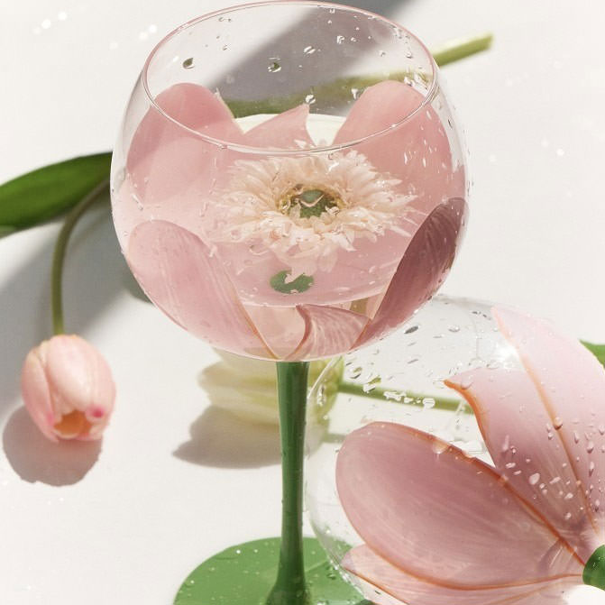 Beauty Tulip Flower Glass SpreePicky