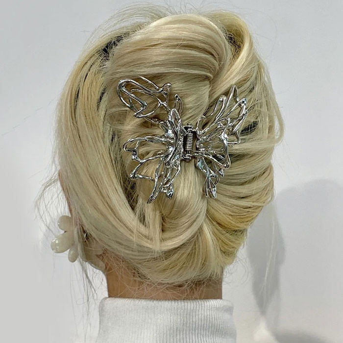 Chic Butterfly Hair Claw SpreePicky