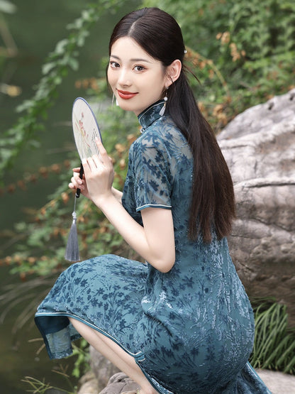 Moonflower Elegant Cheongsam Hanfu Story