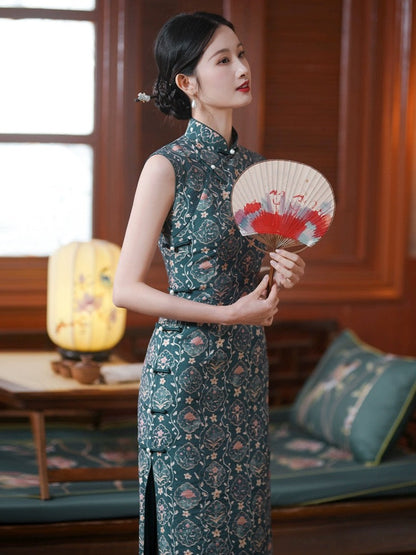 Elegant Classic Floral Cheongsam Hanfu Story