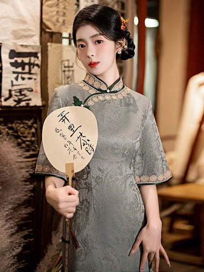 Grey Knotted Mid Sleeve Cheongsam Hanfu Story