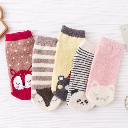 Set of 4 Pairs: Animal Print Fleece Ankle Socks SpreePicky