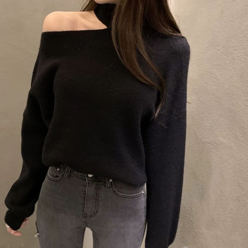 Turtleneck Cold-Shoulder Sweater mySite