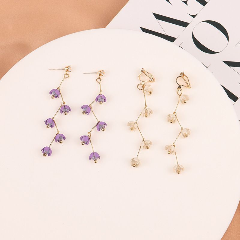 Flower Resin Dangle Earring SpreePicky