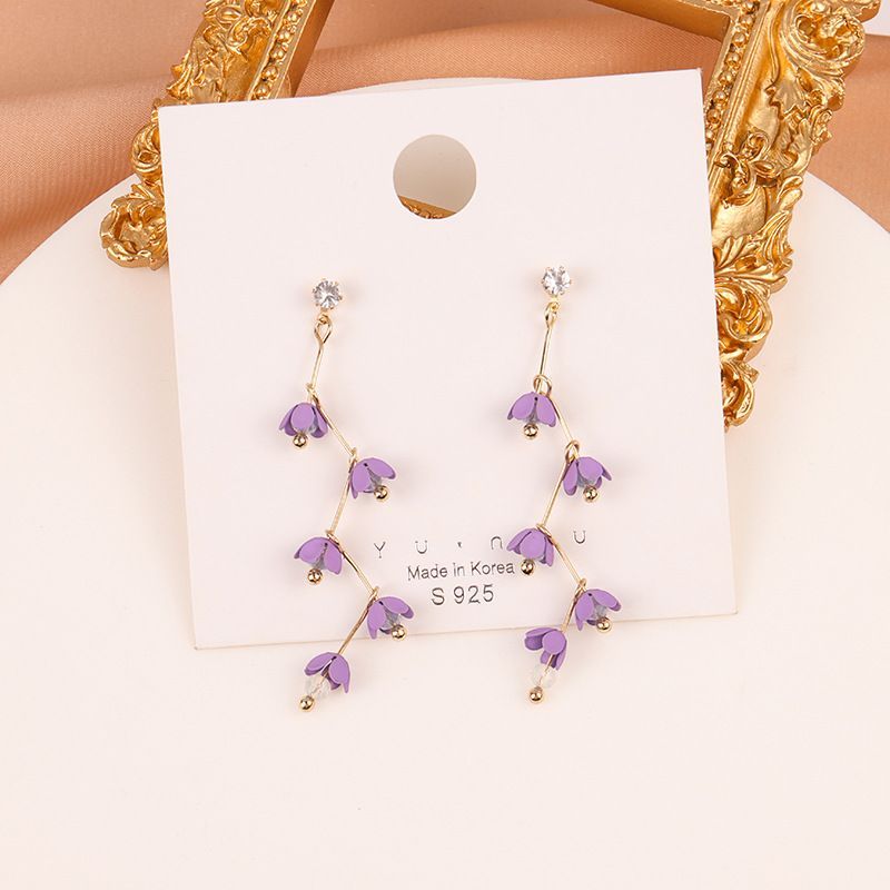 Flower Resin Dangle Earring SpreePicky