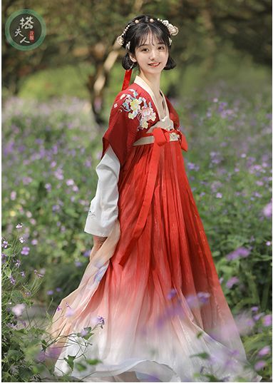 Chinese Hanfu Set Of 3: Embroidered Short SpreePicky