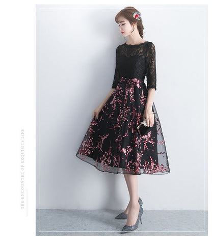 Elbow-Sleeve Floral Embroidered A-Line Lace Cocktail Dress SpreePicky