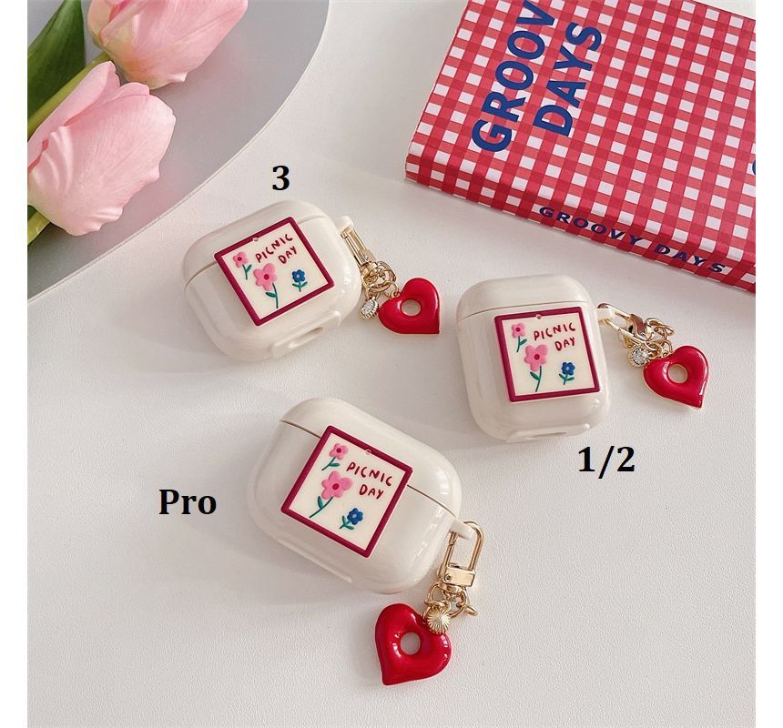 Heart Accent Flower Print AirPods / Pro Earphone Case Skin SpreePicky