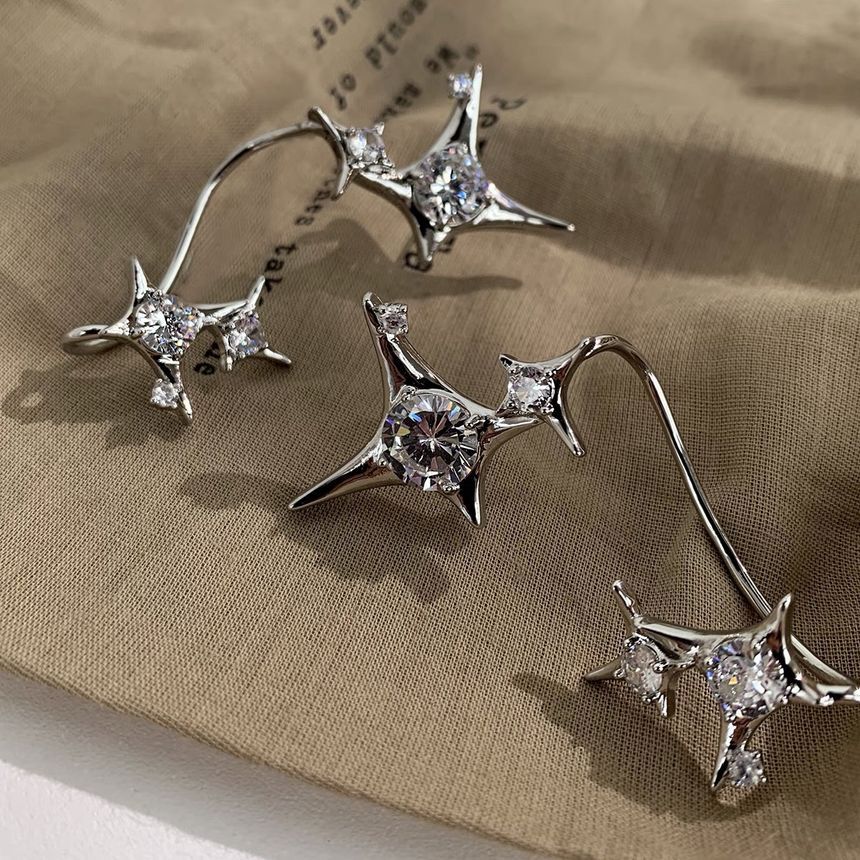 Rhinestone Star Cuff Earring SpreePicky