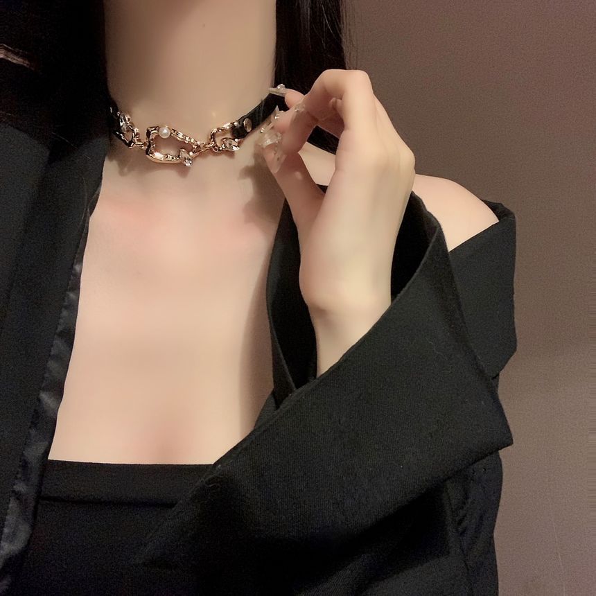 Irregular Chunky Alloy Choker SpreePicky