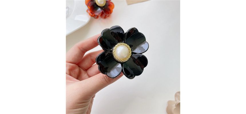 Faux Pearl Floral Hair Claw SpreePicky