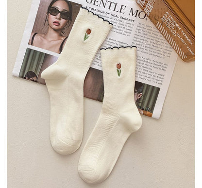 Flower Embroidered Socks / Set SpreePicky