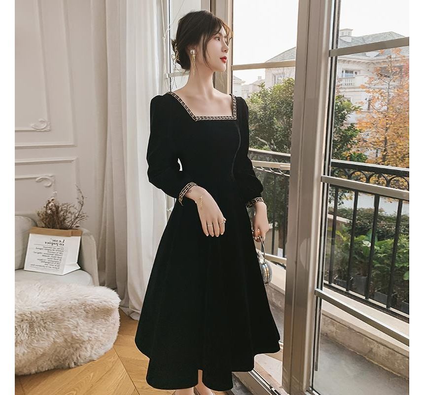 Long-Sleeve Square Neck Midi A-Line Dress SpreePicky