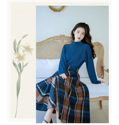 Set: Mock Neck Plain Sweater + Plaid Midi A SpreePicky