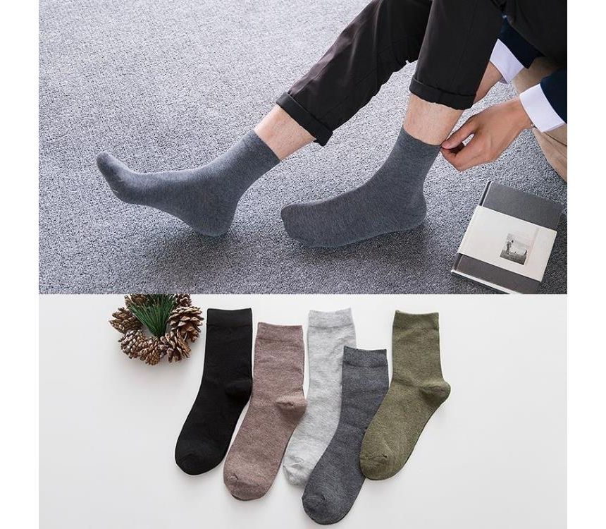 Set of 4: Plain Socks SpreePicky