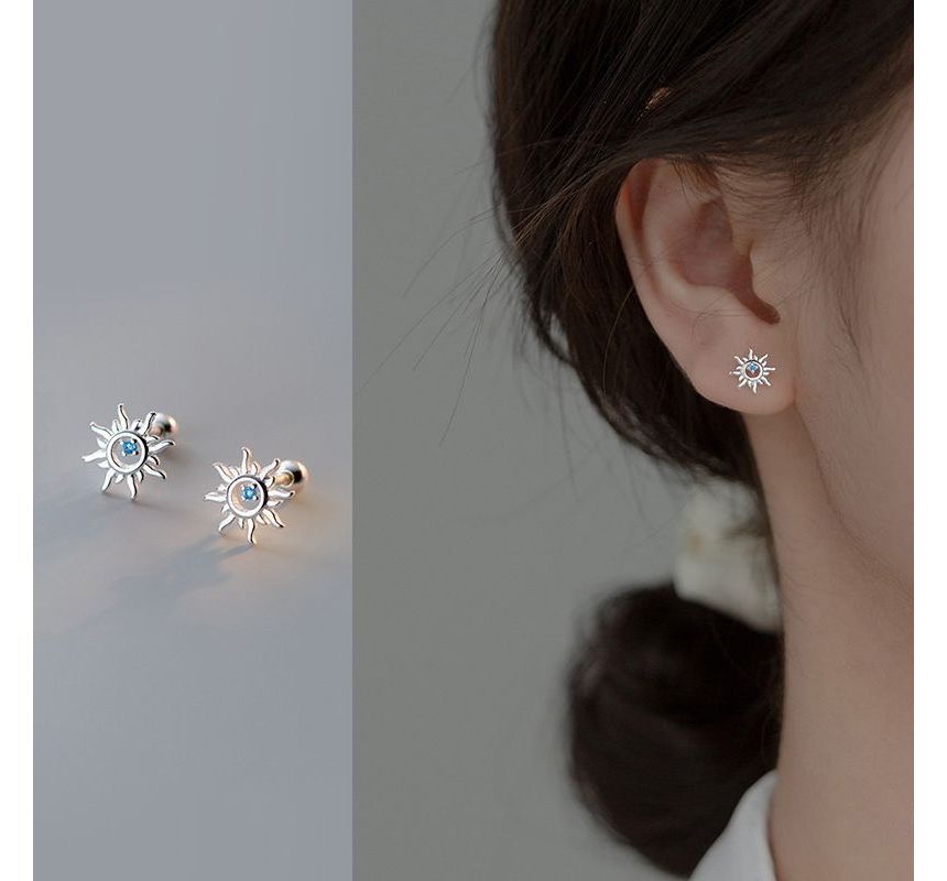 Sun Stud Earring SpreePicky