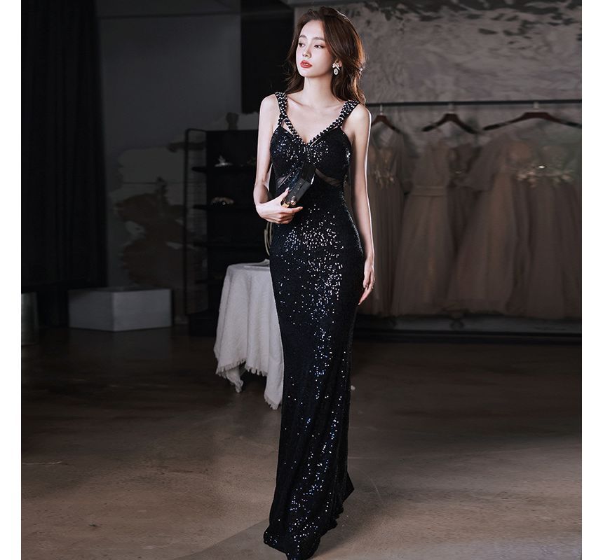 Sleeveless V-Neck Sequined Mermaid Evening Gown SpreePicky