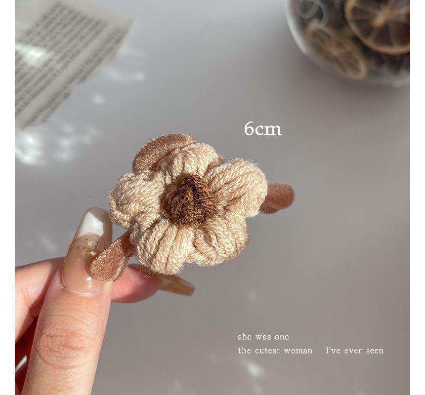 Floral Yarn Hair Clamp / Hair Clip / Headband SpreePicky