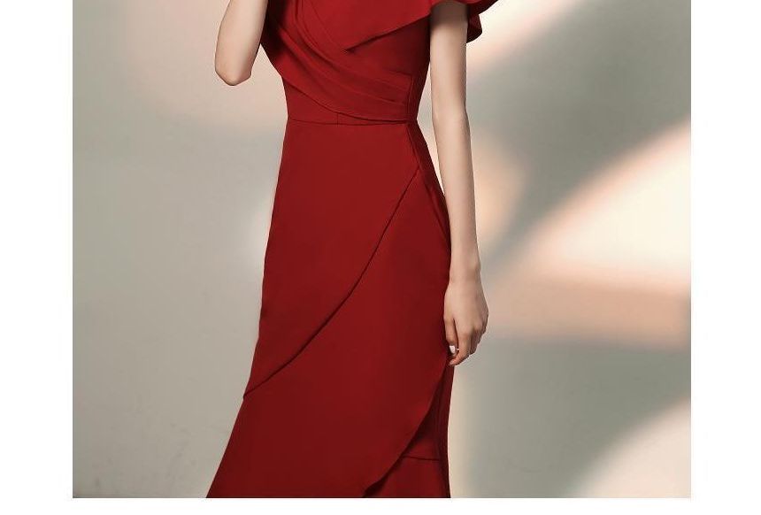 Short-Sleeve V-Neck Plain Asymmetric Dress SpreePicky