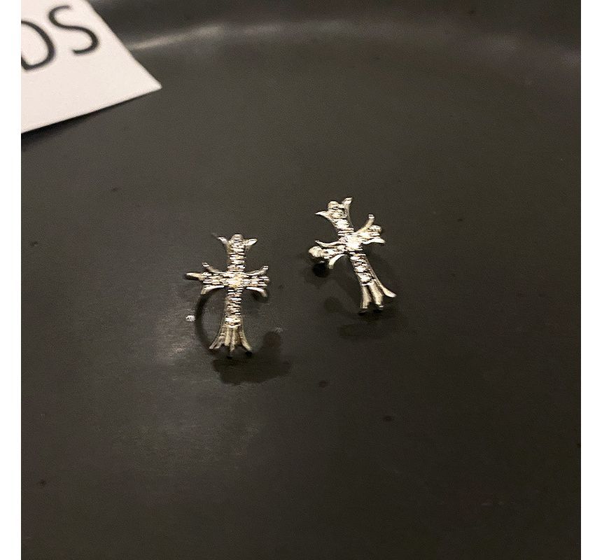 Rhinestone Crisscross Stud Earring / Ear Cuff SpreePicky