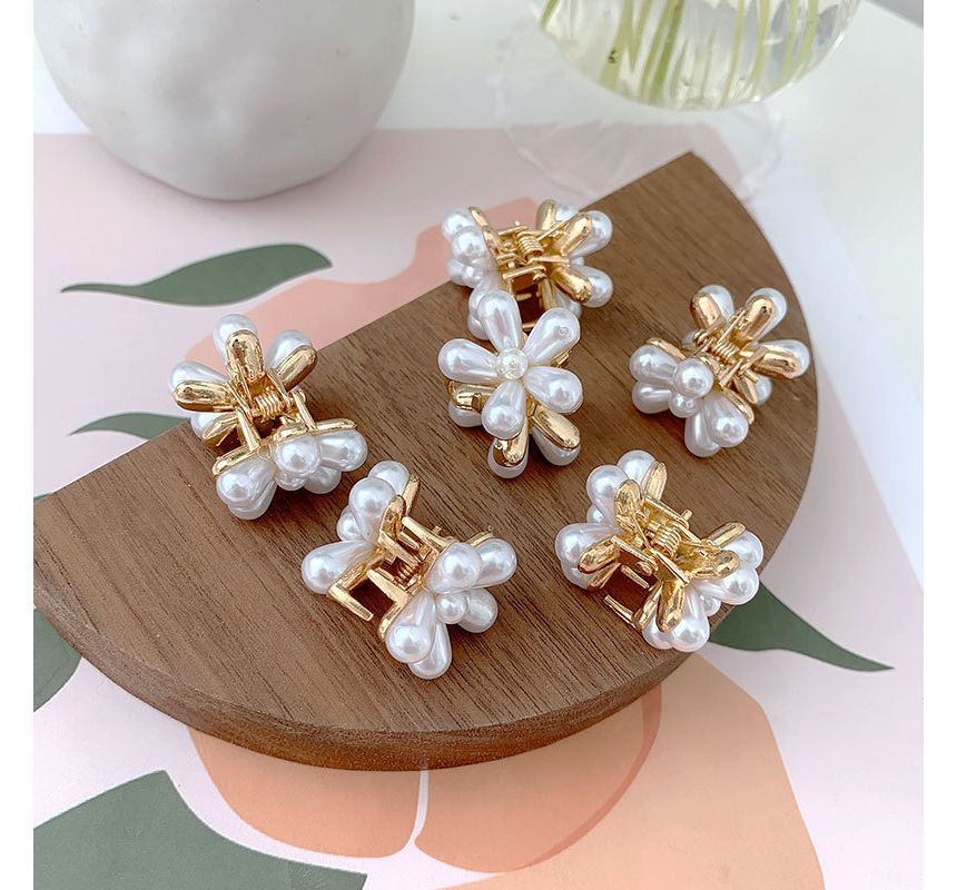 Faux Pearl Flower Hair Claw / Set of 6 SpreePicky